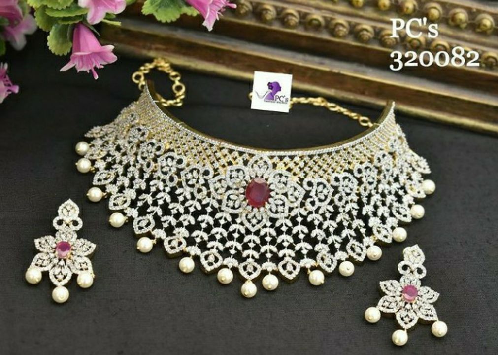 Post image I want 1 Pieces of Is there any manufacturer of gj finished white jewels lik this ?.
Below are some sample images of what I want.
