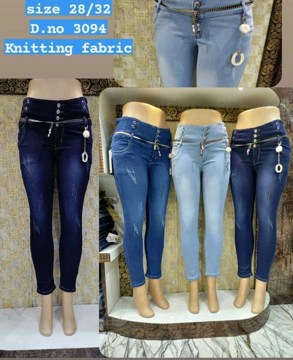 Jeans 👖 uploaded by Fuggy on 12/28/2021