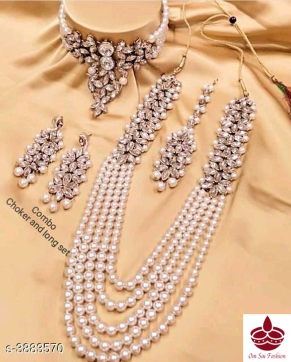Jewellery sets  uploaded by business on 12/28/2021