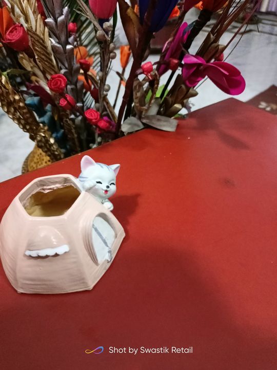 Cute Cat hut planter uploaded by Swastik Retail on 12/29/2021