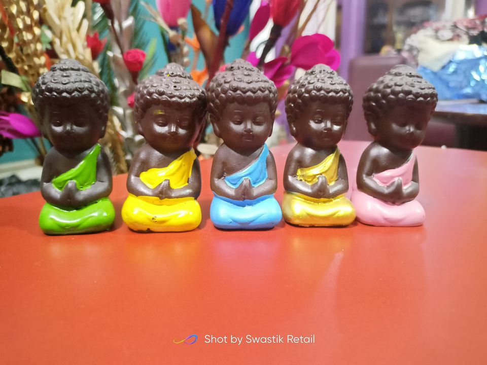 Post image A range of Buddhas,monk sets at reasonable prices.Book yours🔜DM or comment below for more details or order✅
DM to get best deals on Unique Gifts, Trendy jewellery, Mobile accessories, Kitchen &amp; Home decor⭐
Regards@swastikretail🌼
