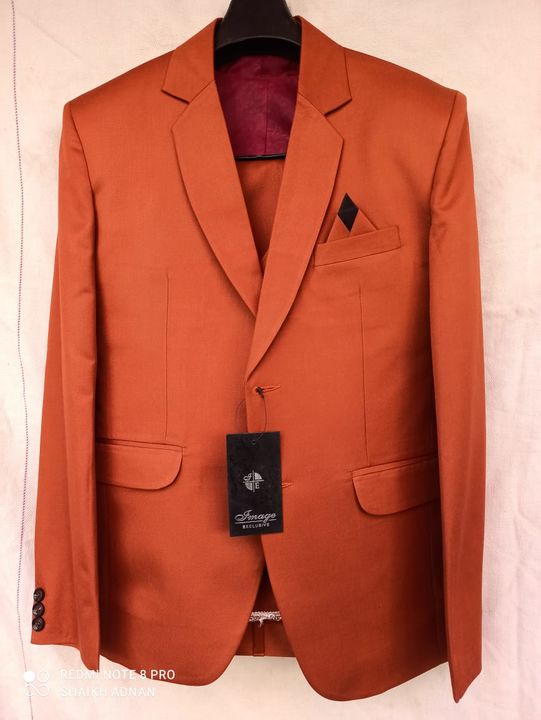 Mens 3 Pcs coat suit uploaded by business on 12/29/2021