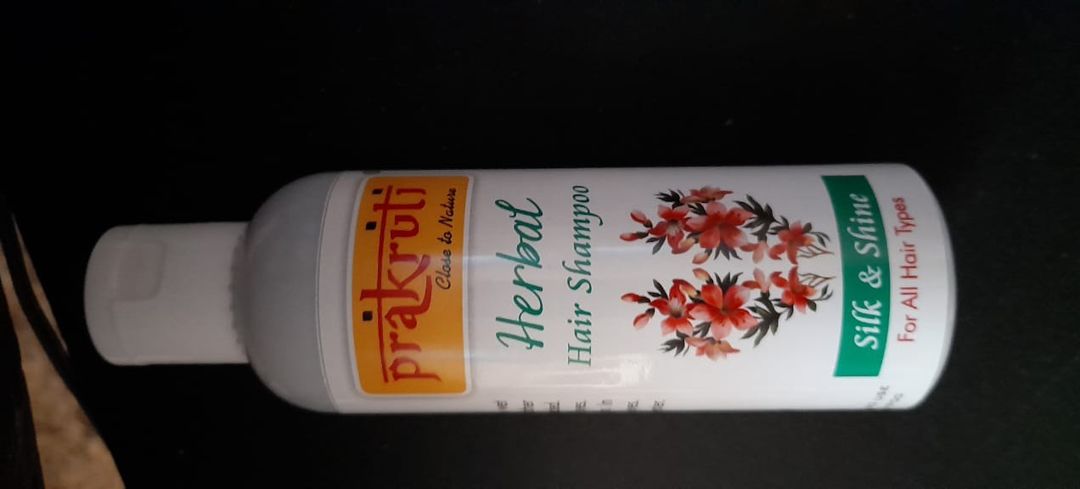 Prakruti herbal shampoo uploaded by business on 12/30/2021