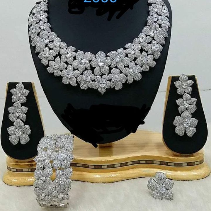 Product uploaded by N H JEWELLERYS on 1/1/2022