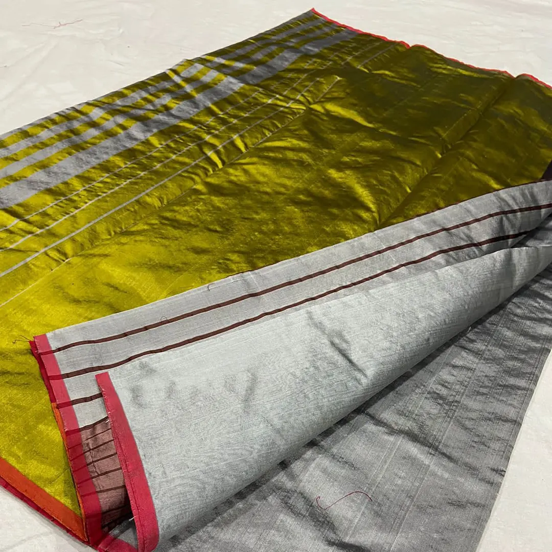 Chanderi hendloom silk saree. uploaded by Navin Ansari on 1/1/2022