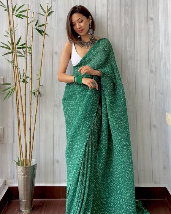 Crush pleated Bandhni saree with unstitched blouse piece uploaded by Reeva Trends on 1/2/2022