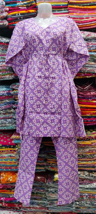 Kaftan with pent uploaded by business on 1/2/2022