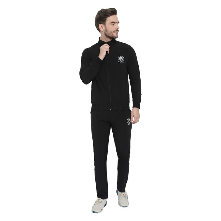 Product image of Tracksuit , ID: tracksuit-49947166