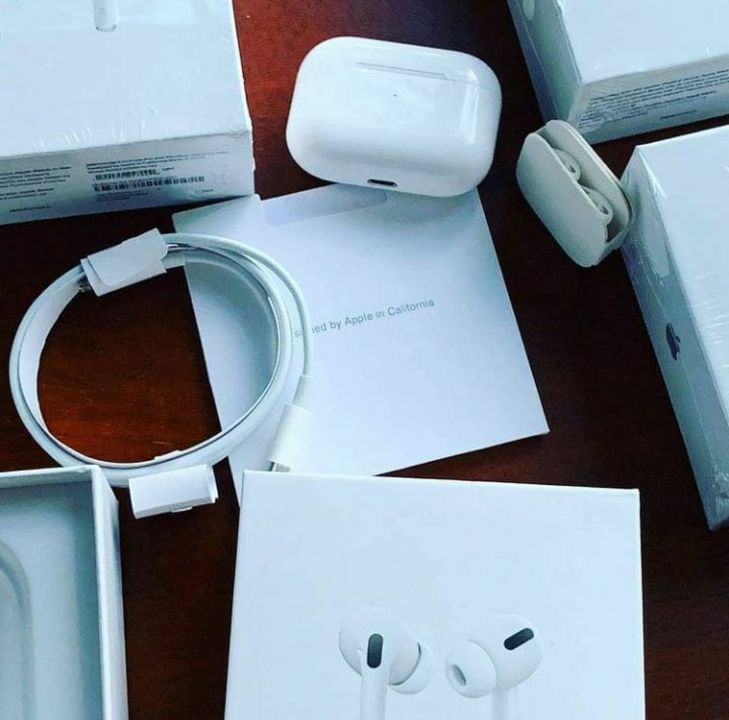 APPLE AIRPOD'S PRO uploaded by WAVE MOBILE ACCESSORIES on 1/3/2022