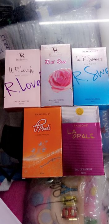 Perfumes uploaded by business on 1/3/2022