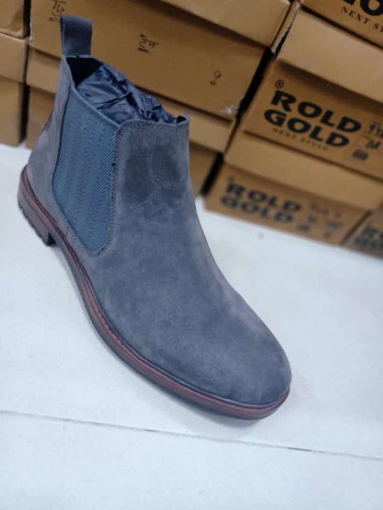 Chelsea boot uploaded by Rold Gold Shoe's Collection on 1/3/2022