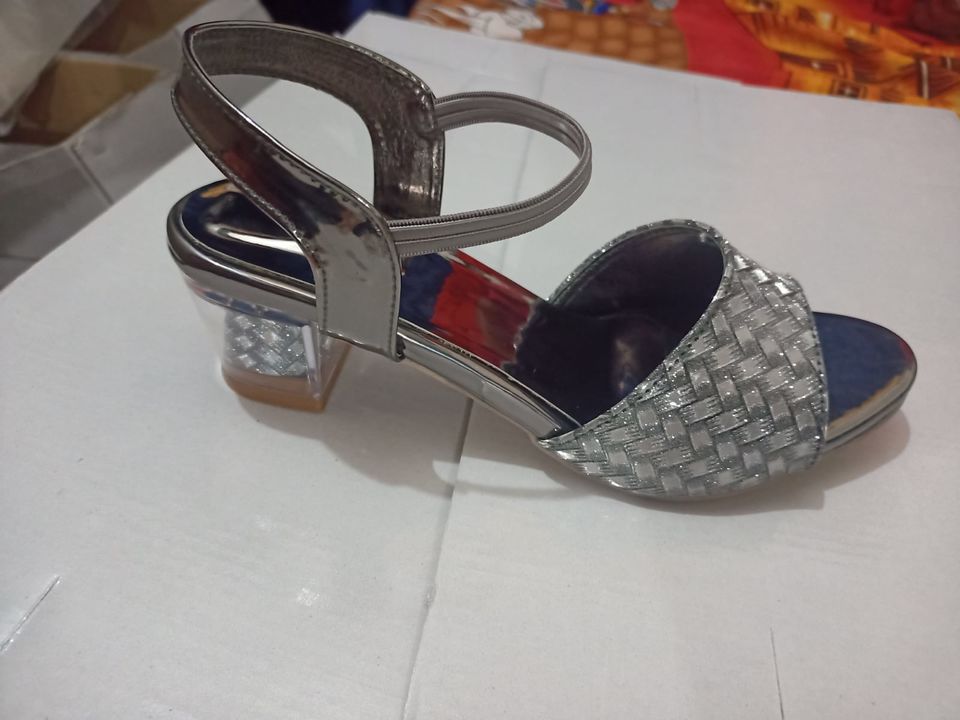 Product uploaded by Ledis footwear on 1/4/2022