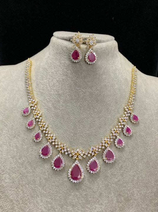 Post image I want 50 Pieces of I want ad jewellery from manufacturer.  Please contact on WhatsApp 9341161621.

Sample picture below.
Below are some sample images of what I want.