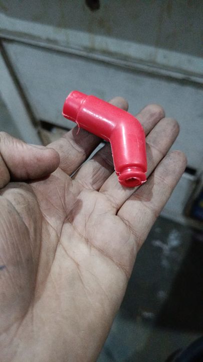 Pluck Cap ( Red) uploaded by Janta Auto Parts on 1/5/2022