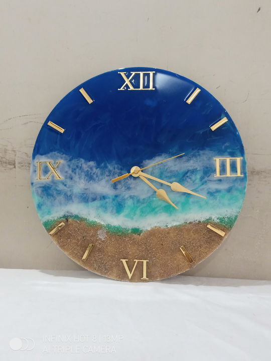 Ocean theme clock uploaded by Resin.art.by.krupali on 1/5/2022