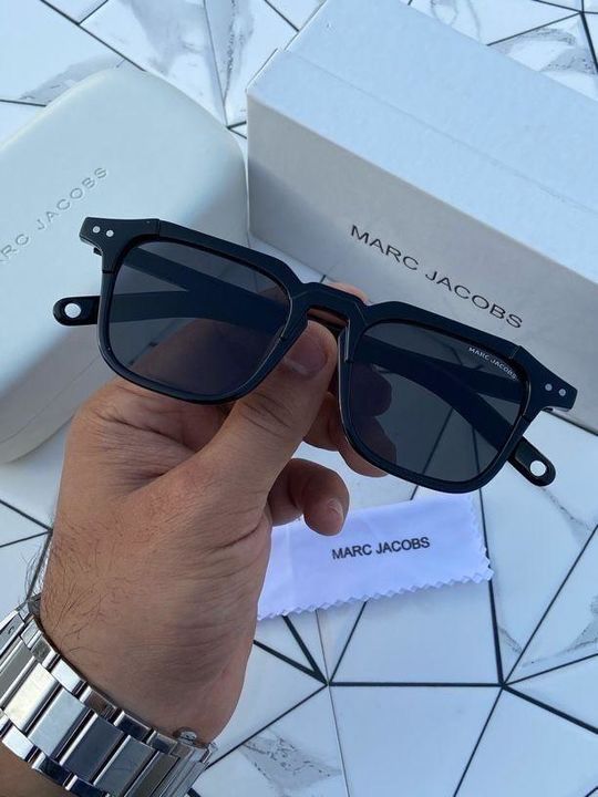 MARC JACOBS-UV-PROTECT uploaded by Lookielooks on 1/5/2022
