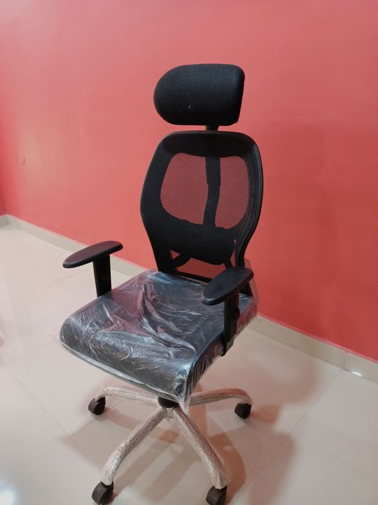 HB MESH REVOLVING CHAIR uploaded by business on 1/5/2022
