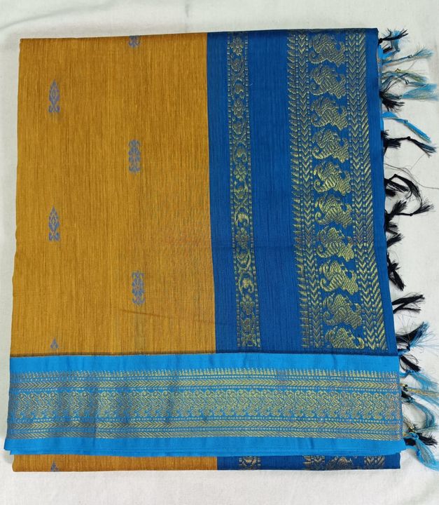 Post image *KALYANI GADWAL cotton saree with butta* 
Fabric pure cotton silk*
woven with first quality cotton thread*  With Contrast Blouse
saree Length 6.25*

 Price = Rs 860+$* 

(Kalyani gadwal cotton sarees are generally dual tone colour so slight colours variations possible)