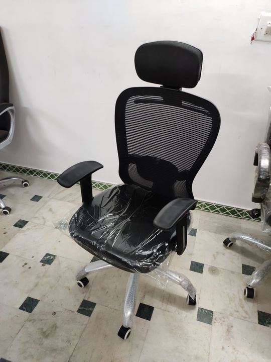 Net chair uploaded by U k furniture on 1/6/2022