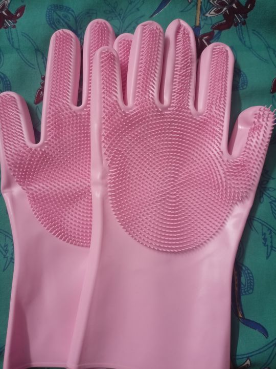 Post image I want 200 Pieces of 200 pieces of silicon gloves best quality URGENT REQUIREMENT..
Below is the sample image of what I want.