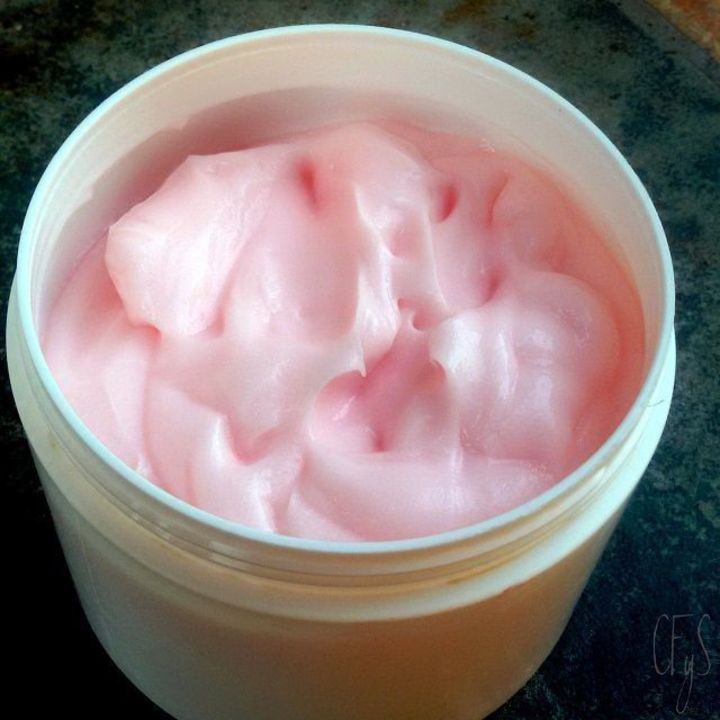 Rose moisturizing Cream uploaded by business on 1/6/2022
