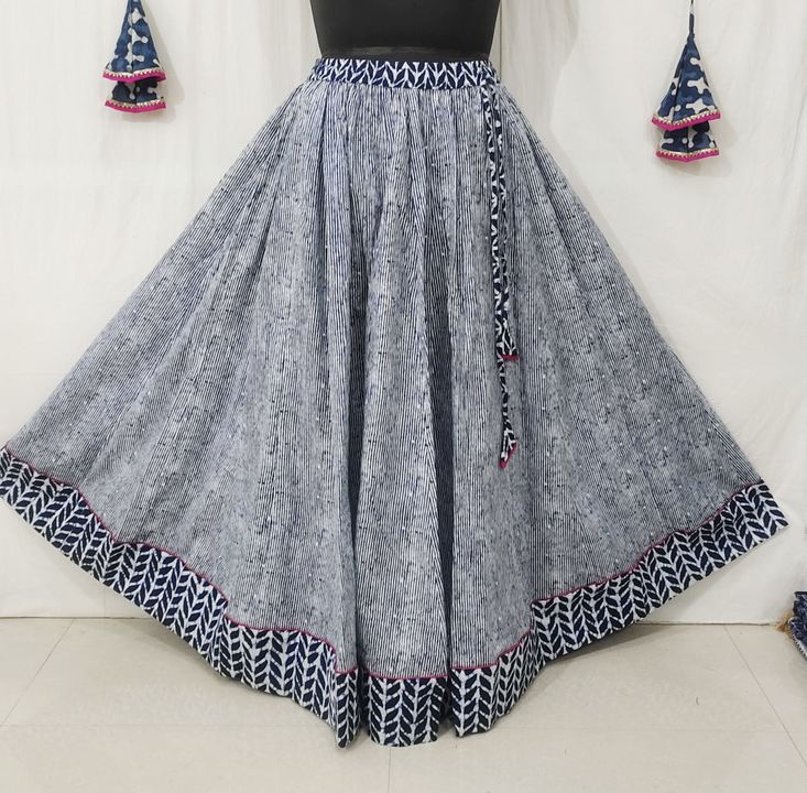 Product image of Cotton skirt, price: Rs. 999, ID: cotton-skirt-47fdd4eb