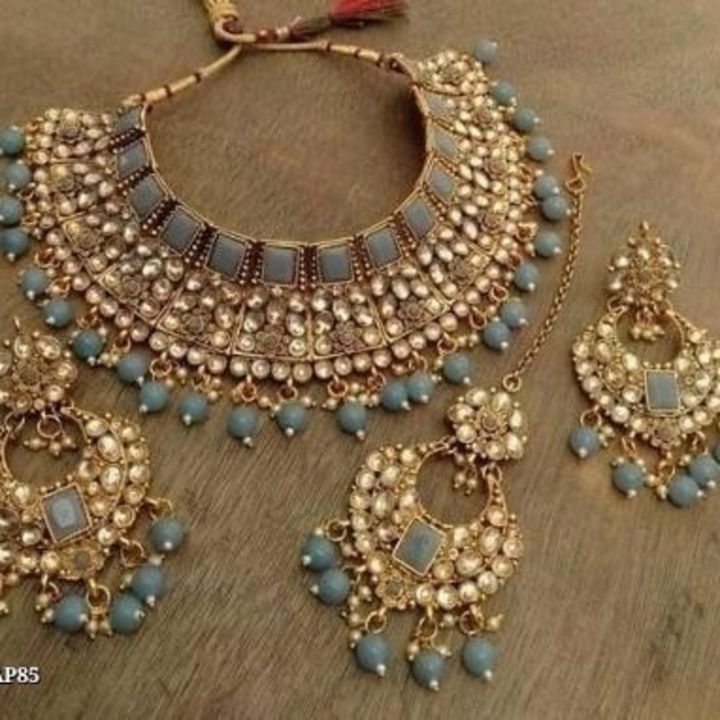 Post image new designer bridal jewellery sets for women'sBase matel - Alloy ©️©️©️©️.Plating Mention - Gold Plated - Matte 🎧🎧🎧🎧.Stone Type Mention - Artificial stones &amp; beads ⭕⭕⭕⭕.Sizing Mention - Choker 💞💞💞💞.Types of Products - Necklace 💝💝💝💝.Payment Mode - Cash on delivery available 🔤🔤🔤🔤.All India Delivery available 🚚🚚🚚🚚.
Starting 🚚 _*Free Shipping.*_
Price - 549