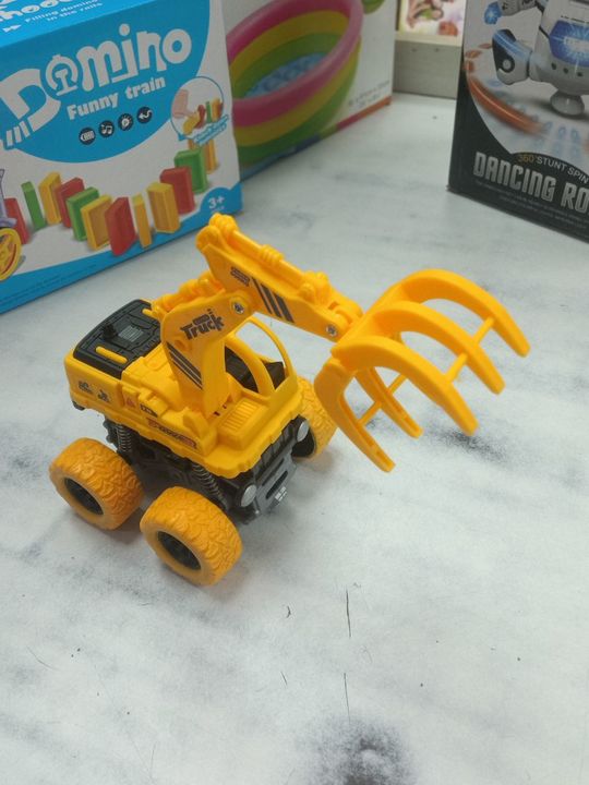 JCB truck
 uploaded by Make life simple on 1/7/2022