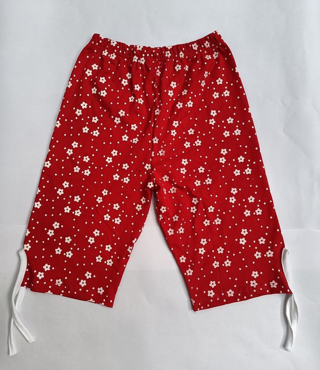 Girls 3/4 print Capri pant  uploaded by Paul stitching house on 1/7/2022