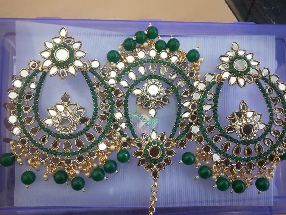 Green earrings teeka set uploaded by Kabir fashion on 1/7/2022