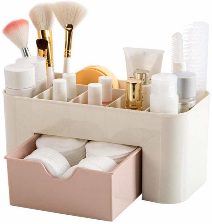 Make up box uploaded by business on 1/7/2022