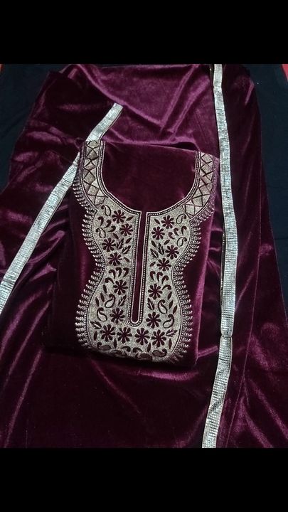 Product image with price: Rs. 550, ID: velvet-suits-27c62c86