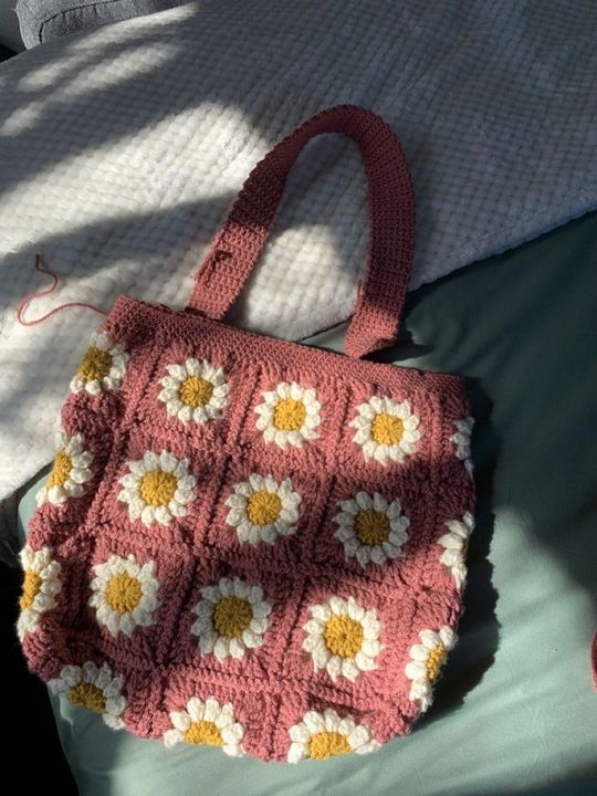 Woollen bag  uploaded by Handmade woollen on 1/8/2022