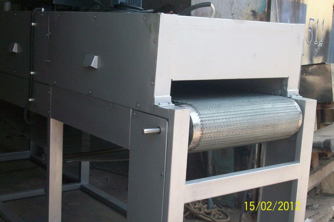 Jumbo shrink packing machine  uploaded by DELTA PACKAGING INDUSTRIES on 1/9/2022