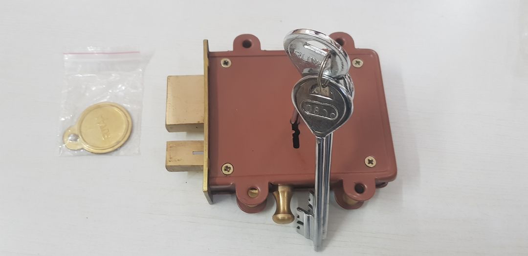 Post image I want 500 Pieces of Door lock .
Below is the sample image of what I want.