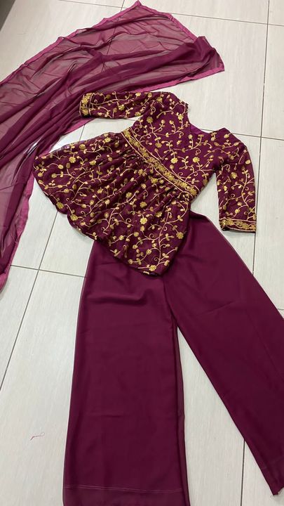 Product uploaded by Dhara fashion hub on 1/10/2022