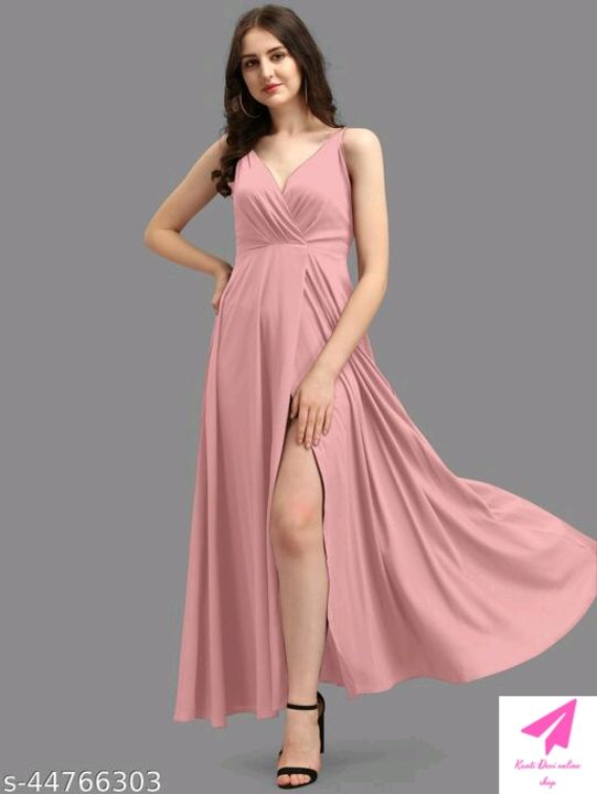 Post image Classic graCeful woman gowns