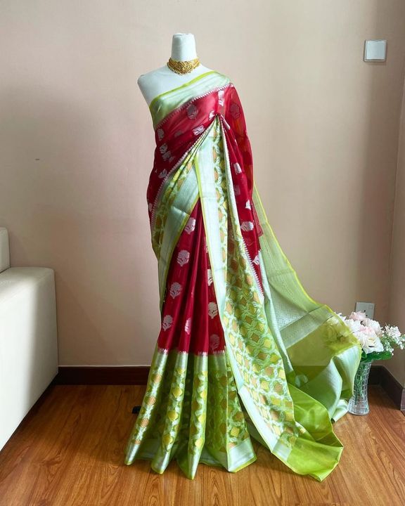 Post image *Banarasi Organza Silk Sarees*Best Quality Rich Floral Weavings &amp; With Rich Pallu &amp; With Blouse*2500freeBest Quality Assured(Prebook)💖