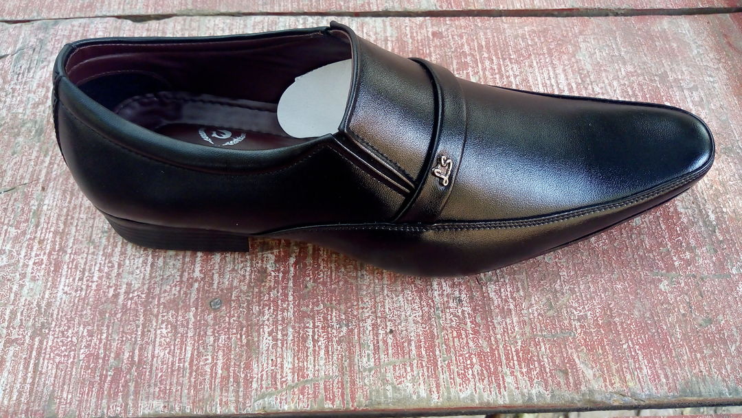 Formal shoes uploaded by business on 1/10/2022