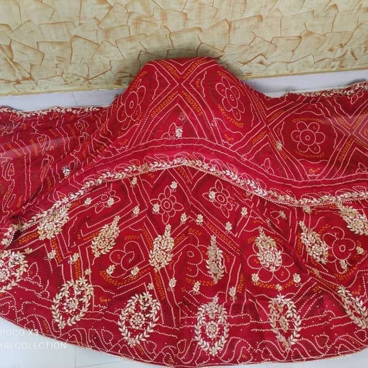 Post image 🥰🥰🥰🥰 new lounching saree 🥰🥰🥰🥰
.👉 Pure rasiyan Dola silk saree designer m.x zari and japuri hand bhandej and best quality patola saree ..👉 Butyfull contrast blouse
👉 Ready to despetch
👉pp- 3550+$ 
Fast book