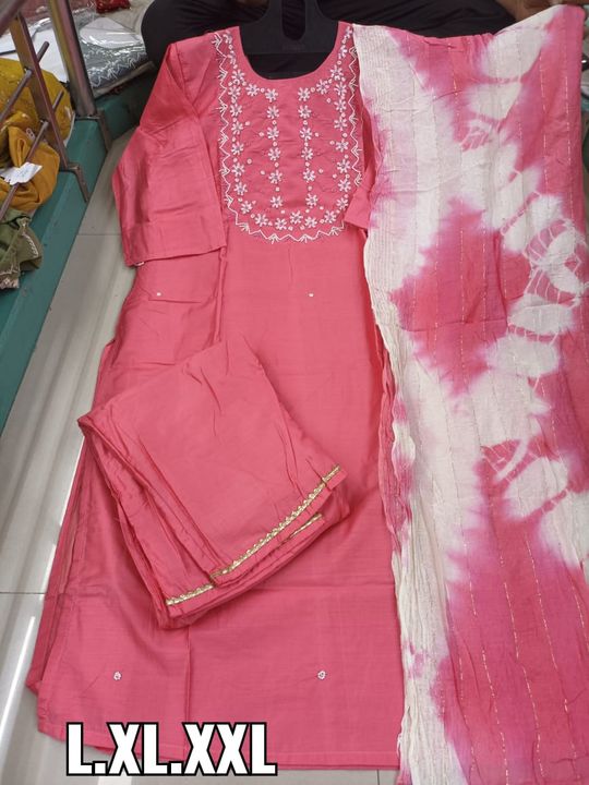 Heavy silk kurti  uploaded by Krishna collection on 1/11/2022