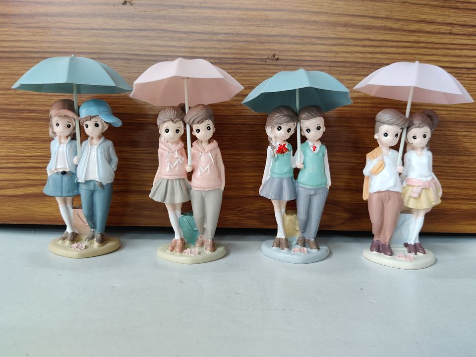 Umbrella Couple Showpiece uploaded by Gift Articles Wholesale Arihant Gifts on 1/11/2022
