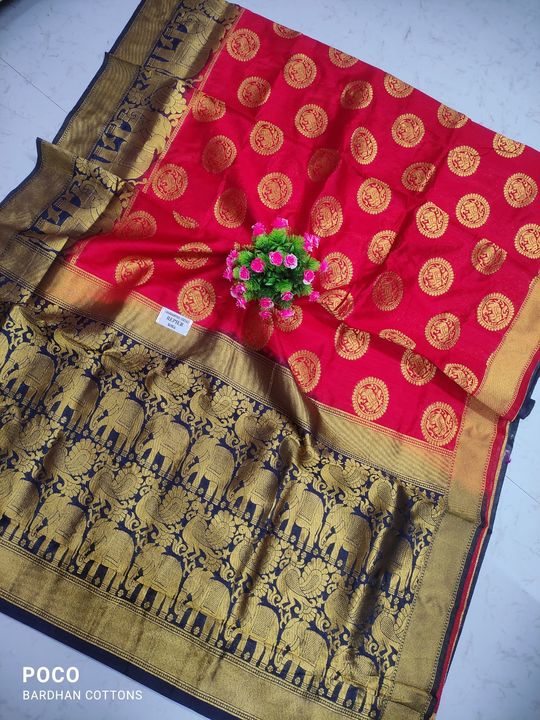 Maheshwari silk
Pure & Best quality
With blouse.   M- uploaded by Sumana Saree Center on 1/11/2022