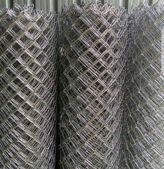 Fencing wire uploaded by Shiv shakti kata tar jali udyog on 1/11/2022