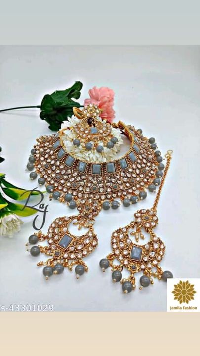 Jewellery set  uploaded by Jamila fashion on 1/12/2022