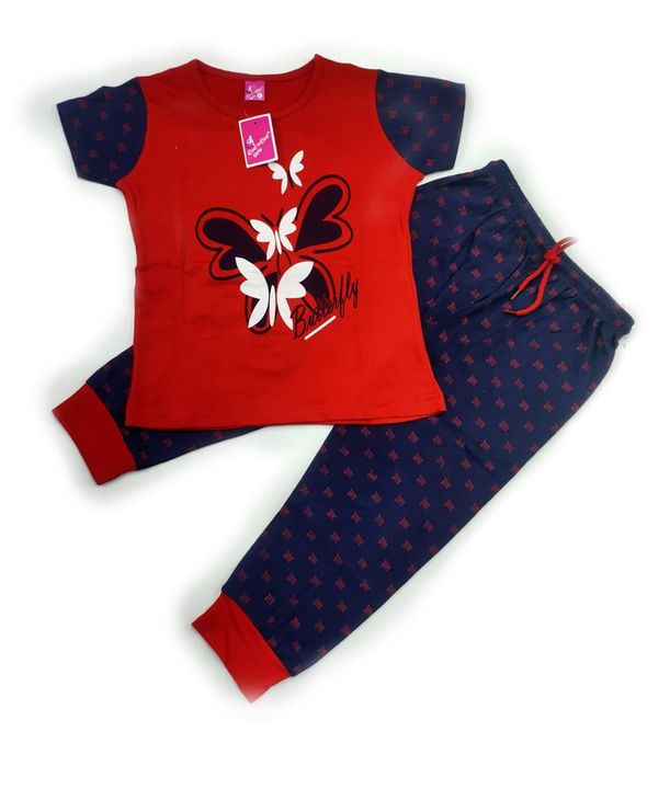 Product image with price: Rs. 115, ID: girls-set-c5fd3d00