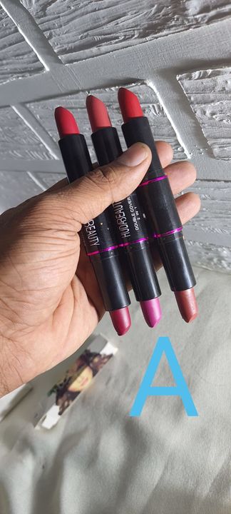 Hudabeauty 2in1 lipstick uploaded by MA COSMETICS AND BAGS on 1/13/2022