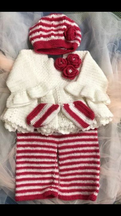 Woolen girls set uploaded by Crochet world on 1/14/2022