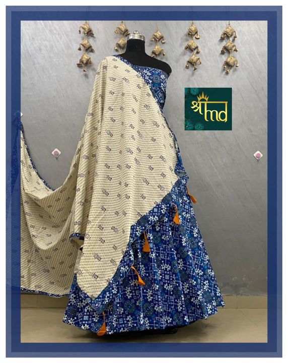 Post image *cotton lehnga*Designer pure cotton print lehnga with blouse material and soft cotton dupptaa..🥰-pure cotton lehnga with lining with canvasWith  blouse🌸❤️With duptta-size-42             *mix -Flaire- 6 meter*
*Price- 1100/-*