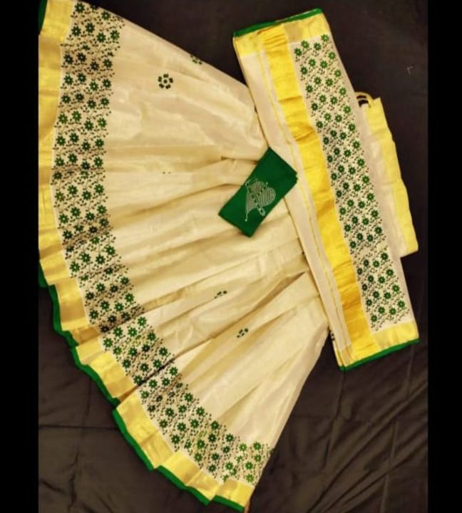 Dhavani  uploaded by Traditional handloom on 1/15/2022
